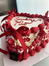 Carica l'immagine nel visualizzatore di Gallery, Torta Amore Mio