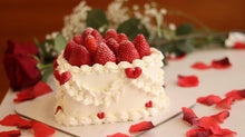 Carica l'immagine nel visualizzatore di Gallery, Torta Vintage Cake Fragola