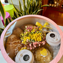 Load image into Gallery viewer, Flower Box