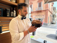 Carica l&#39;immagine nel visualizzatore di Gallery, Panettone Gocce e Mandorla
